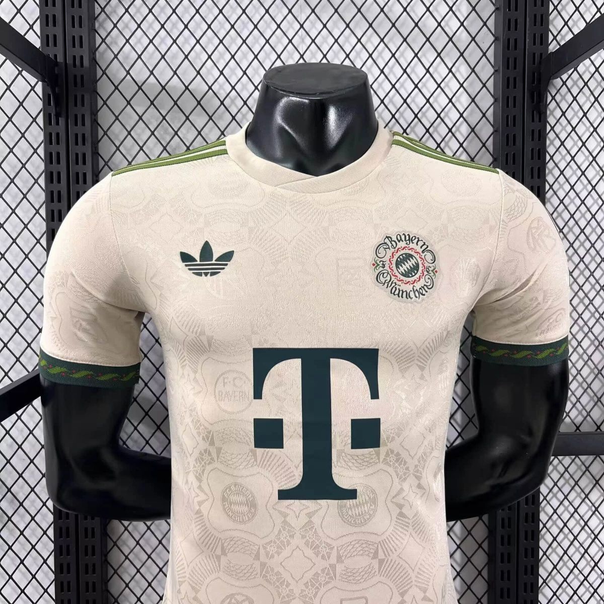 Camisola FC Bayern Munique 2025-26 Edição Oktoberfest Versão Jogador