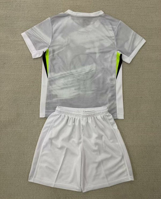 Kit Criança VfL Wolfsburg 2025-26 Alternativo