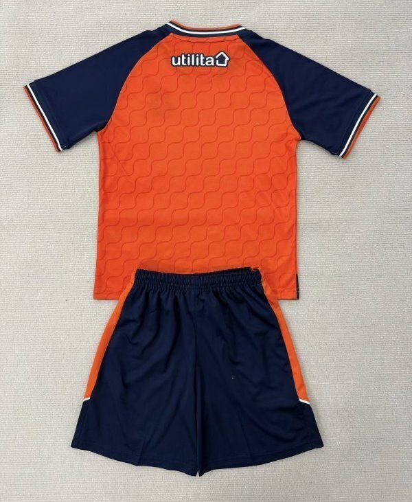 Kit Criança L-TOWN 2025-26 Principal