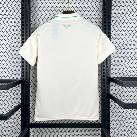 Camisola Pais de Gales 2026 Alternativa Creme WC Versão Adepto