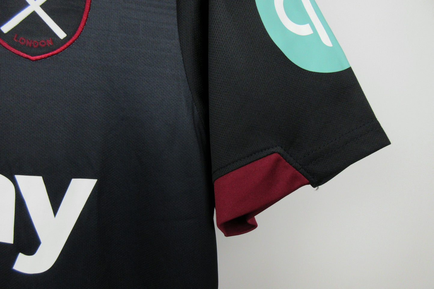 Camisola WH 2024-25 Alternativa Preta Versão Adepto