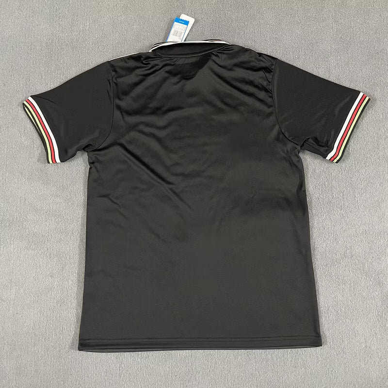 Camisola FC Bayern Munique 2025-26 Edição Especial Versão Adepto