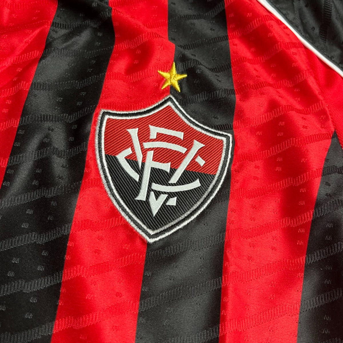 Kit Criança EC Vitoria 2025-26 Principal