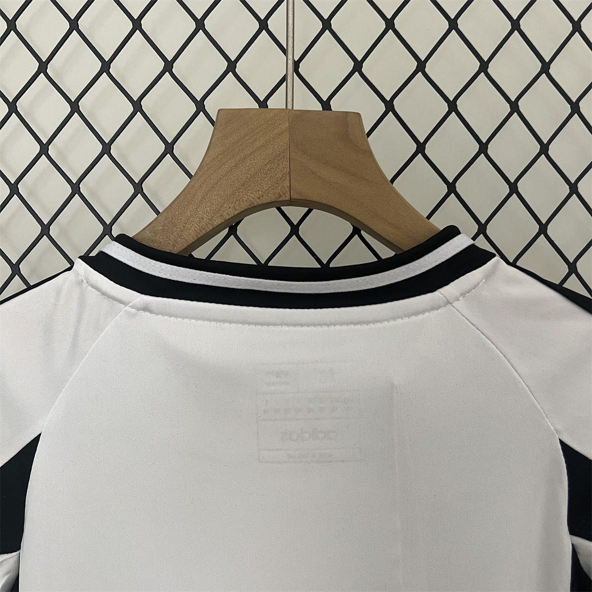 Kit Criança Juventus FC 2024-25 Principal