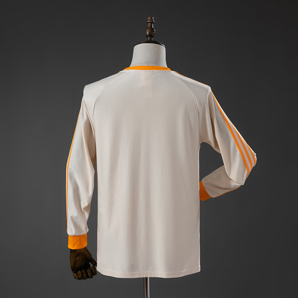 Camisola Manga Comprida FC Bayern Munique 2026-27 Terrace Icons Versão Adepto