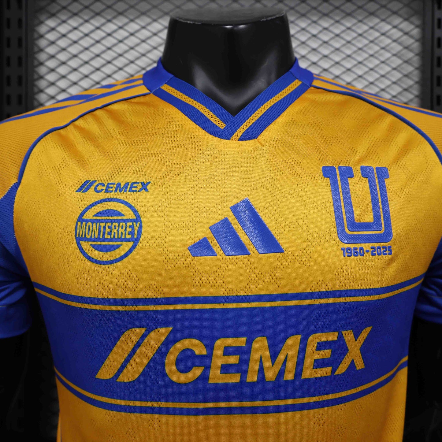 Camisola UANL Tigres 2025-26 Principal Versão Jogador