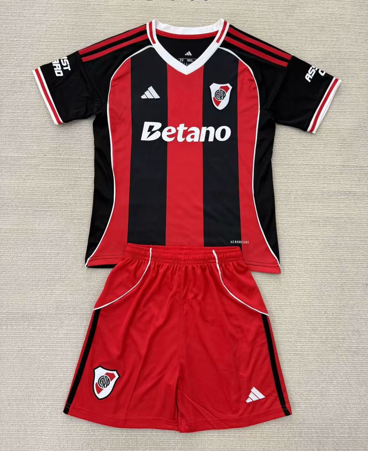 Kit Criança CA River Plate 2025-26 Alternativo CWC
