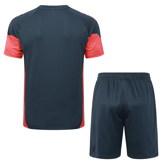 Kit Treino Camisola FC Bayern Munique 2025-26