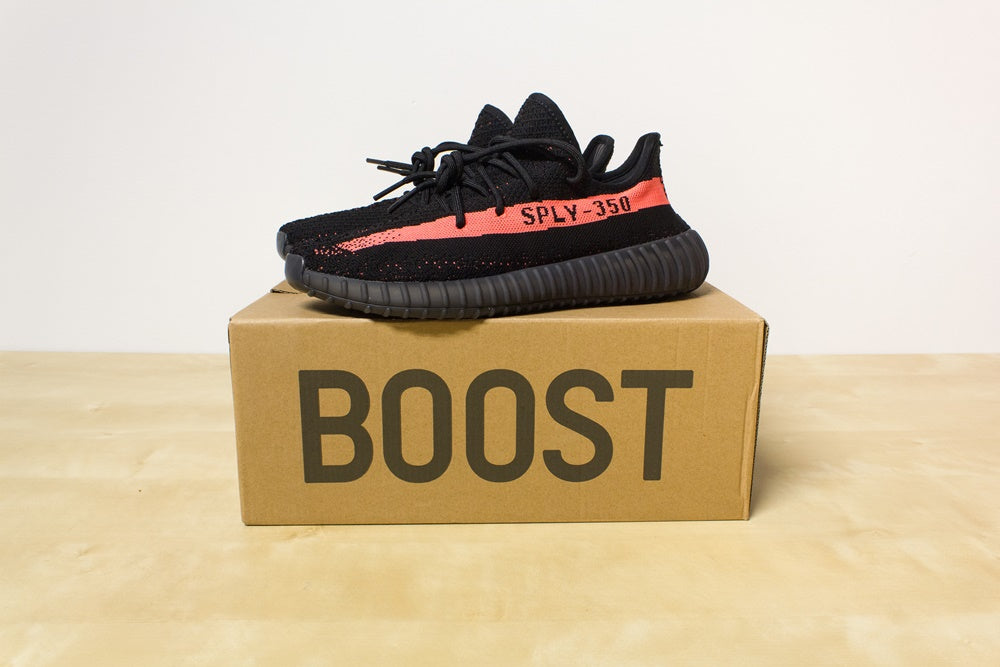 Adidas Yeezy Boost 350 V2 Black/ Red (Entrega Imediata)