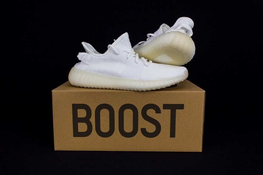 Adidas Yeezy Boost 350 V2 Triplewhite (Entrega Imediata)