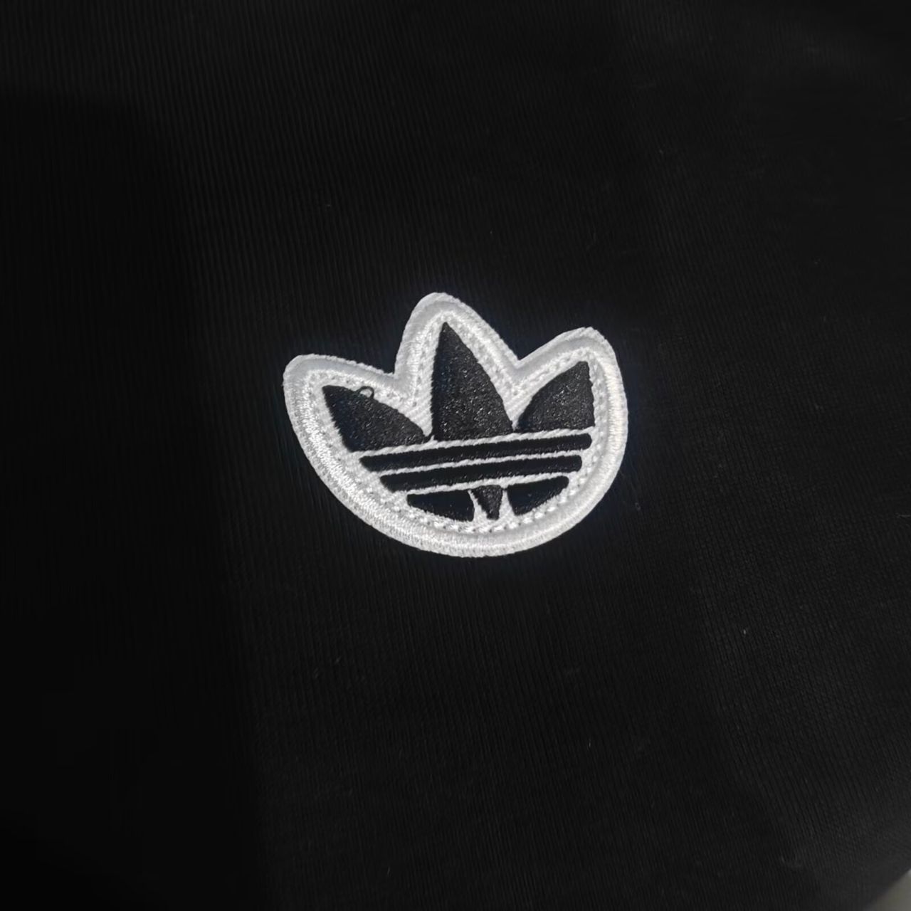 Sweat SLB 2025-26 Amarela