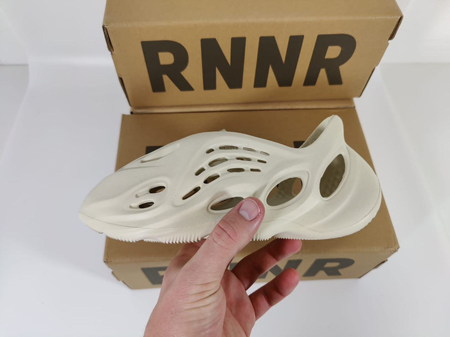 Adidas Yeezy Foam Runner Sand (Entrega Imediata)