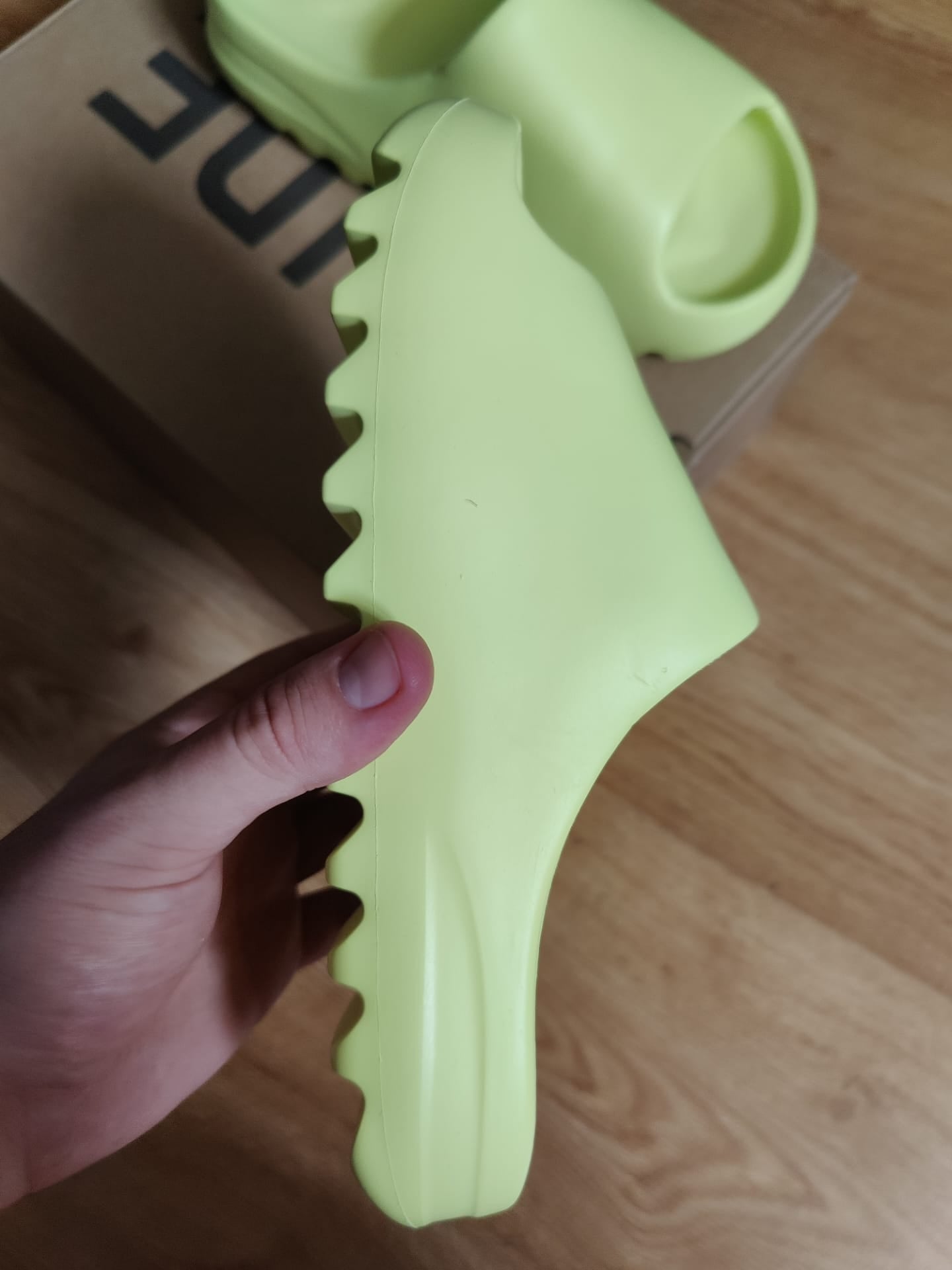 Adidas Yeezy Slide Glow Green (Entrega Imediata)