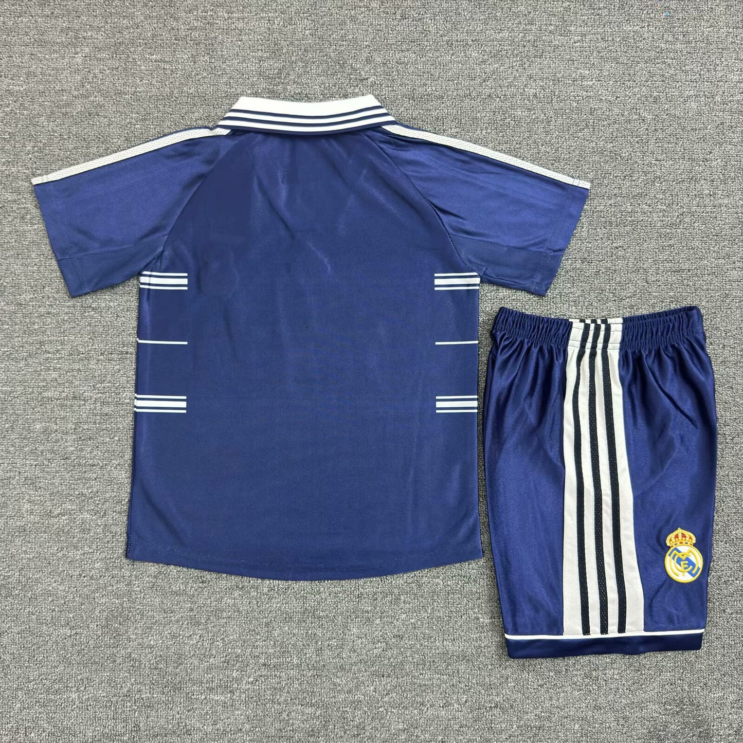 Kit Criança Real Madrid 1998-99 Principal