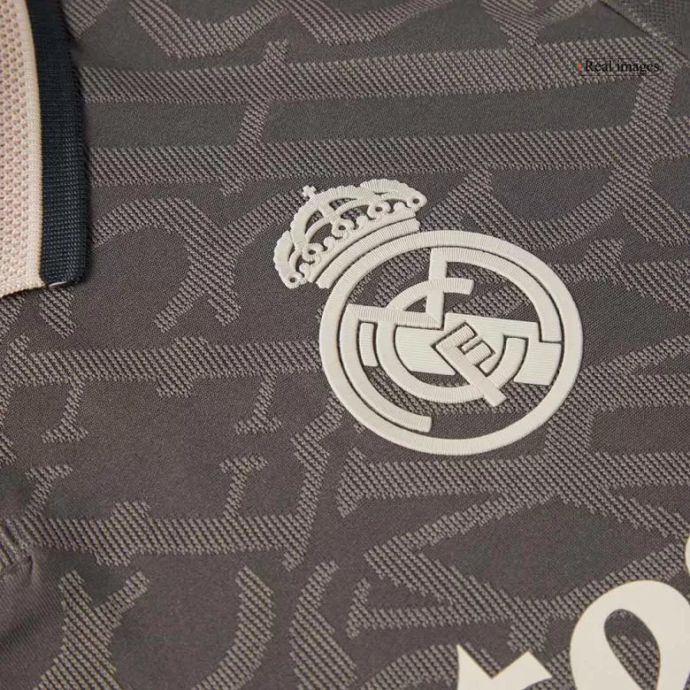 Camisola Real Madrid CF 2024-25 Alternativa Preta Versão Adepto