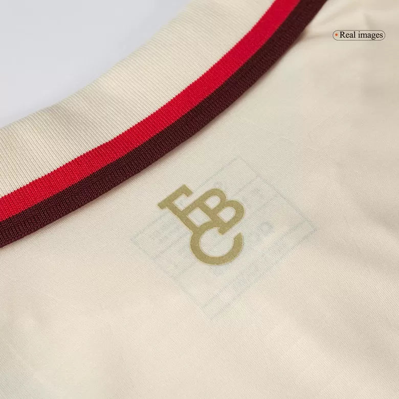 Camisola FC Bayern Munique 2024-25 Alternativa Creme UCL Versão Adepto KANE #9