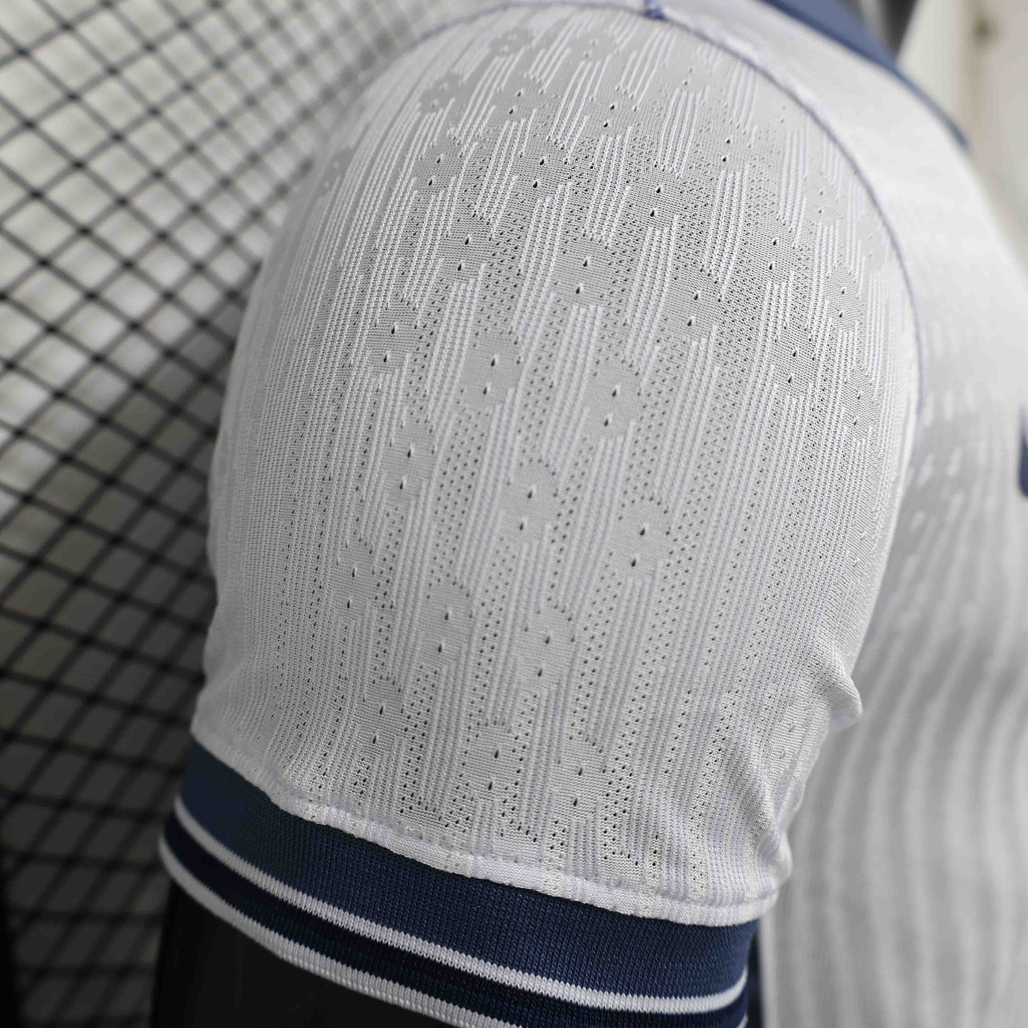 Camisola Inter Milão 2024-25 Alternativa Branca Versão Jogador