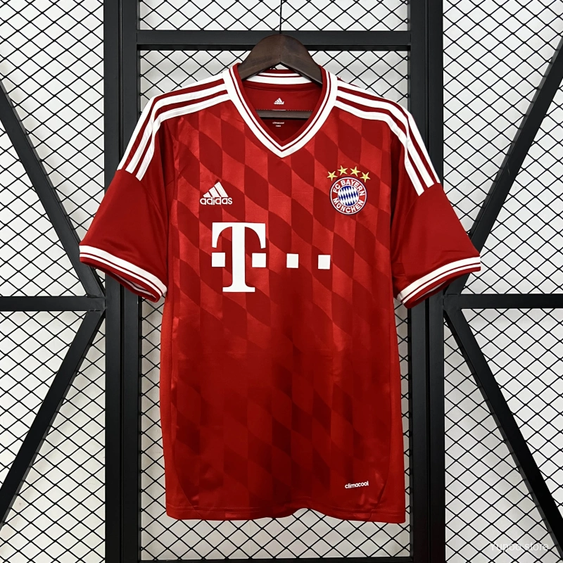 Camisola FC Bayern Alemanha 2013-14 Principal
