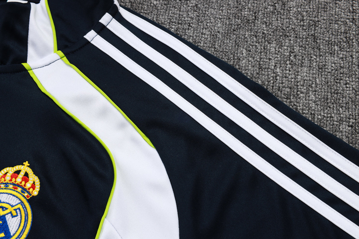 Fato de Treino Real Madrid CF 2025-26 - Camisola com Fecho