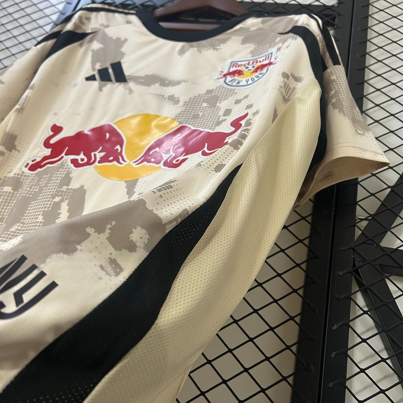 Camisola New York Red Bulls 2025-26 Alternativa Branca Versão Adepto