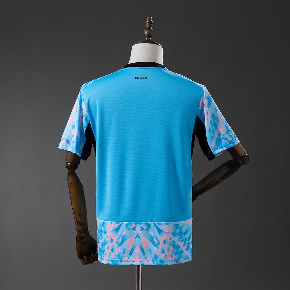 Camisola Suiça 2026 Alternativa Azul Versão Adepto