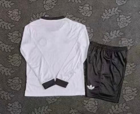 Kit Criança Manga Comprida Alemanha 2025 Edição 125º Aniversário