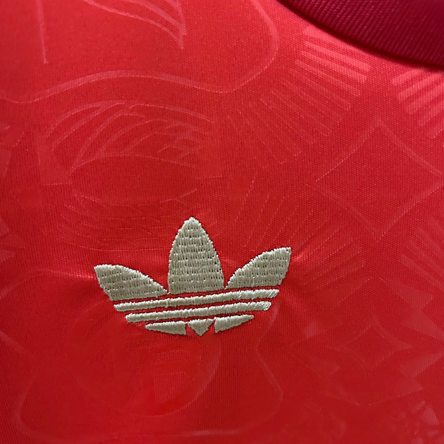 Kit Criança FC Bayern Munique 2024-25 Edição 125º Aniversário