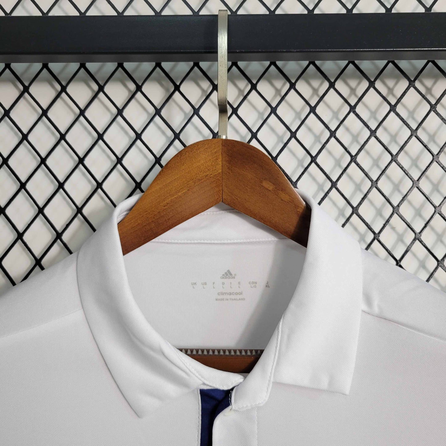 Camisola Manga Comprida Real Madrid 2016-17 Principal