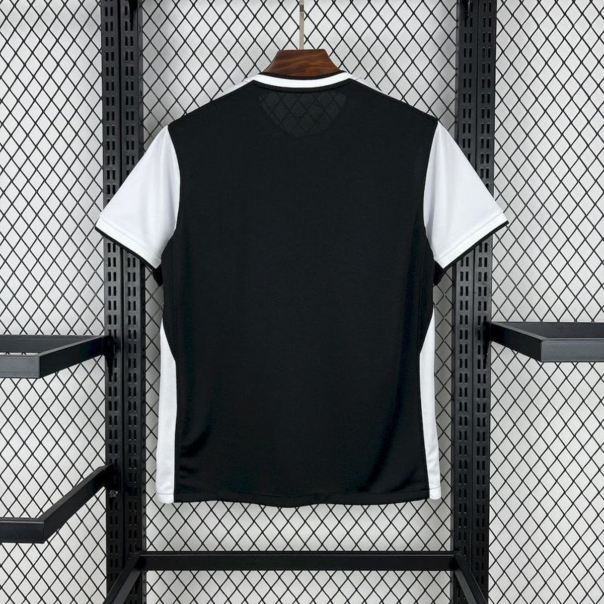 Camisola SC Corinthians 2025-26 Alternativa Preta Lisa Versão Adepto