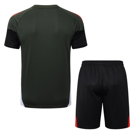 Kit Treino Camisola FC Bayern Munique 2025-26