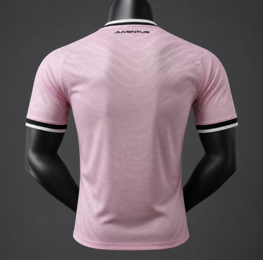 Camisola Juventus FC 2026-27 Alternativa Rosa Versão Jogador