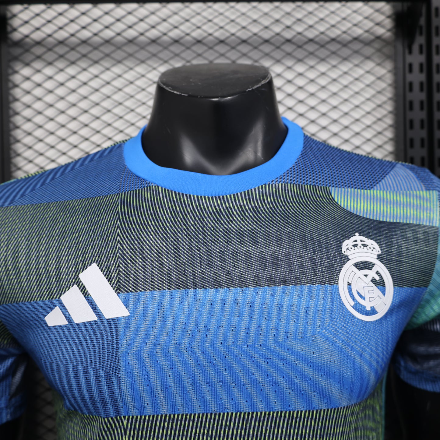 Camisola Real Madrid 2025-26 Treino Versão Jogador