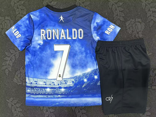 Kit Criança Real Madrid CF 2025-26 Edição Especial RONALDO #7