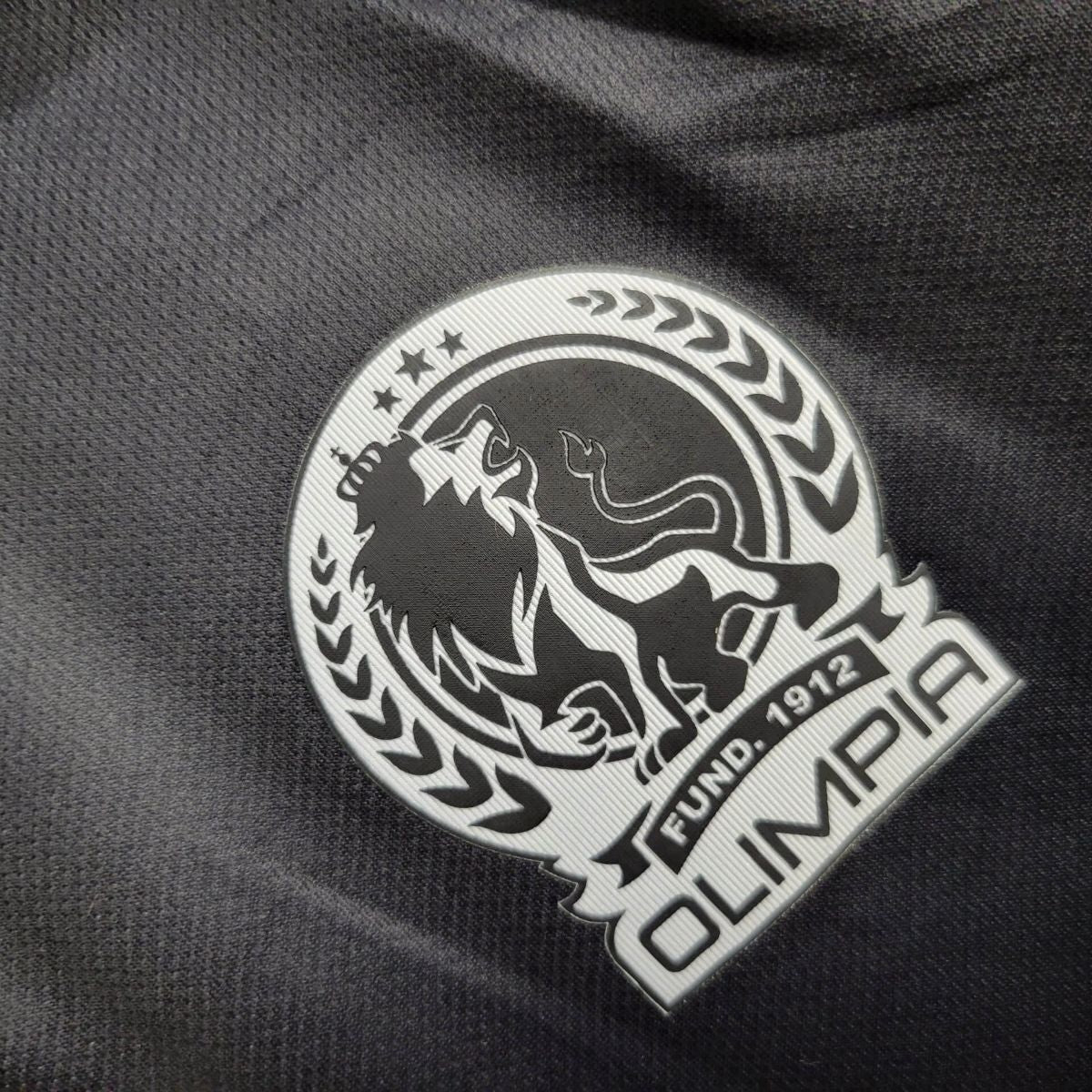 Camisola CD Olimpia 2025-26 Alternativa Preta Versão Adepto