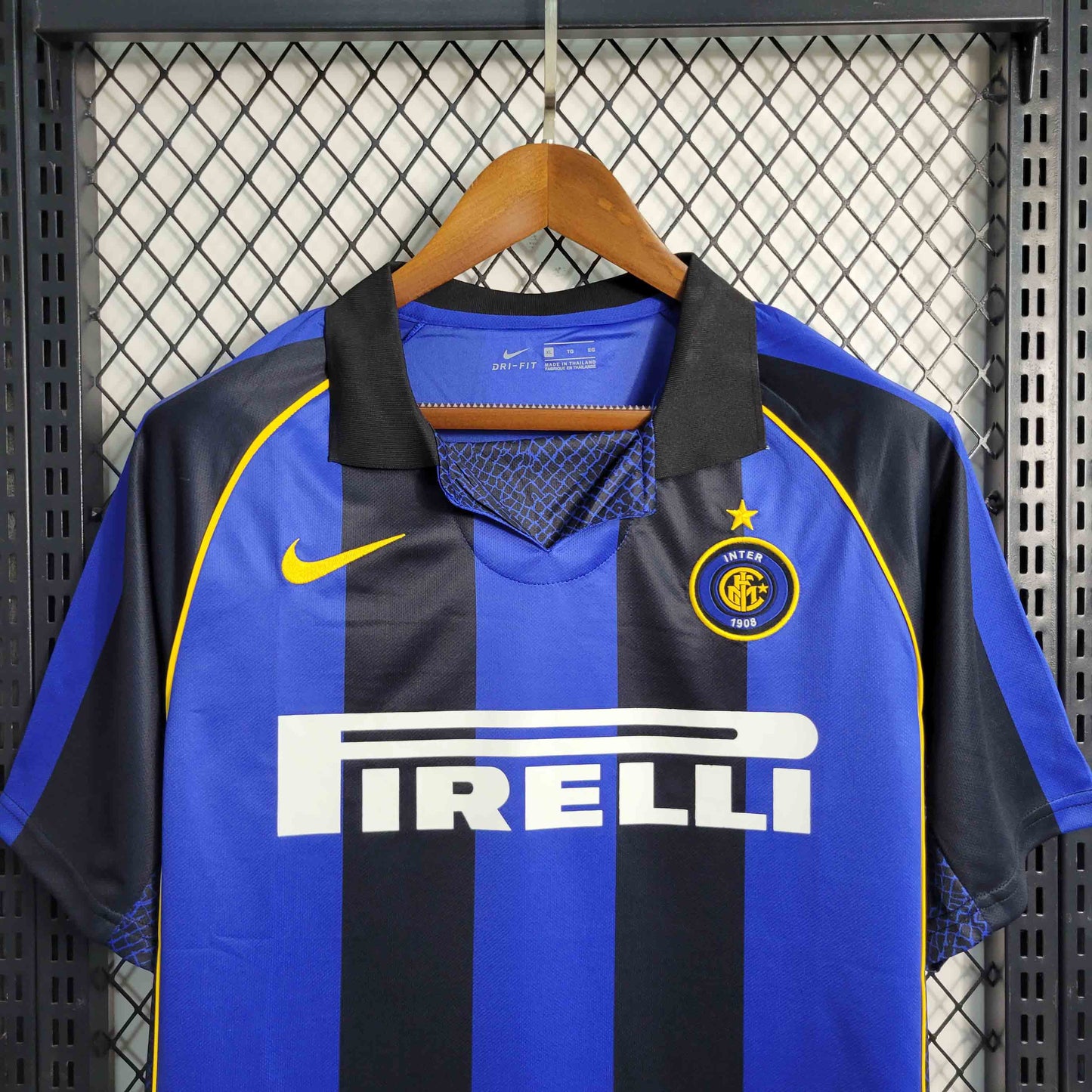 Camisola Inter Milão 2001-02 Principal