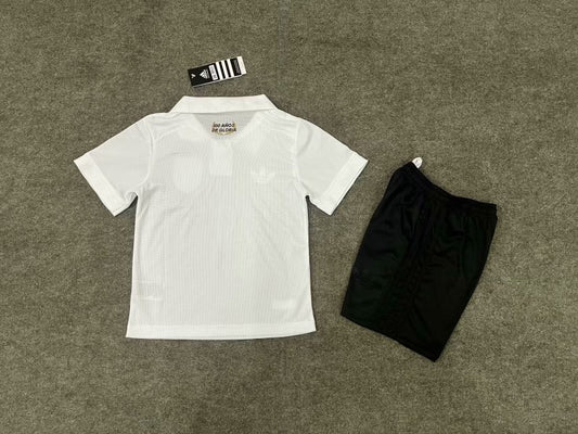 Kit Criança CSD Colo Colo 2024-25 Edição 100º Aniversário