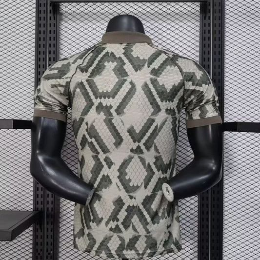 Camisola FC Bayern Munique 2025-26 Edição Especial Versão Jogador