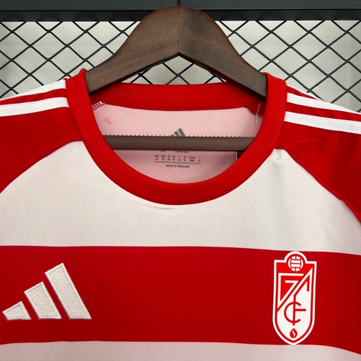 Camisola Granada CF 2025-26 Principal Versão Adepto