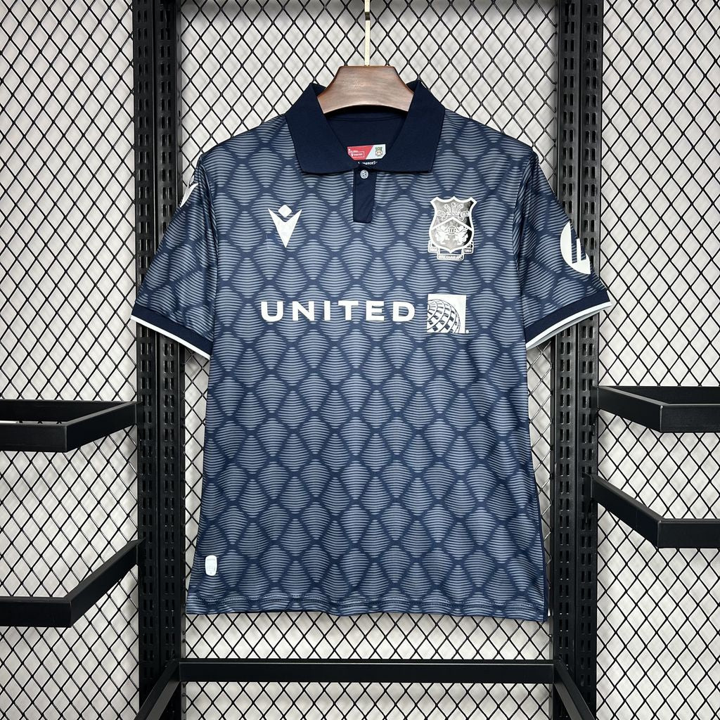 Camisola Wrexham AFC 2024-25 Alternativa Azul Versão Adepto