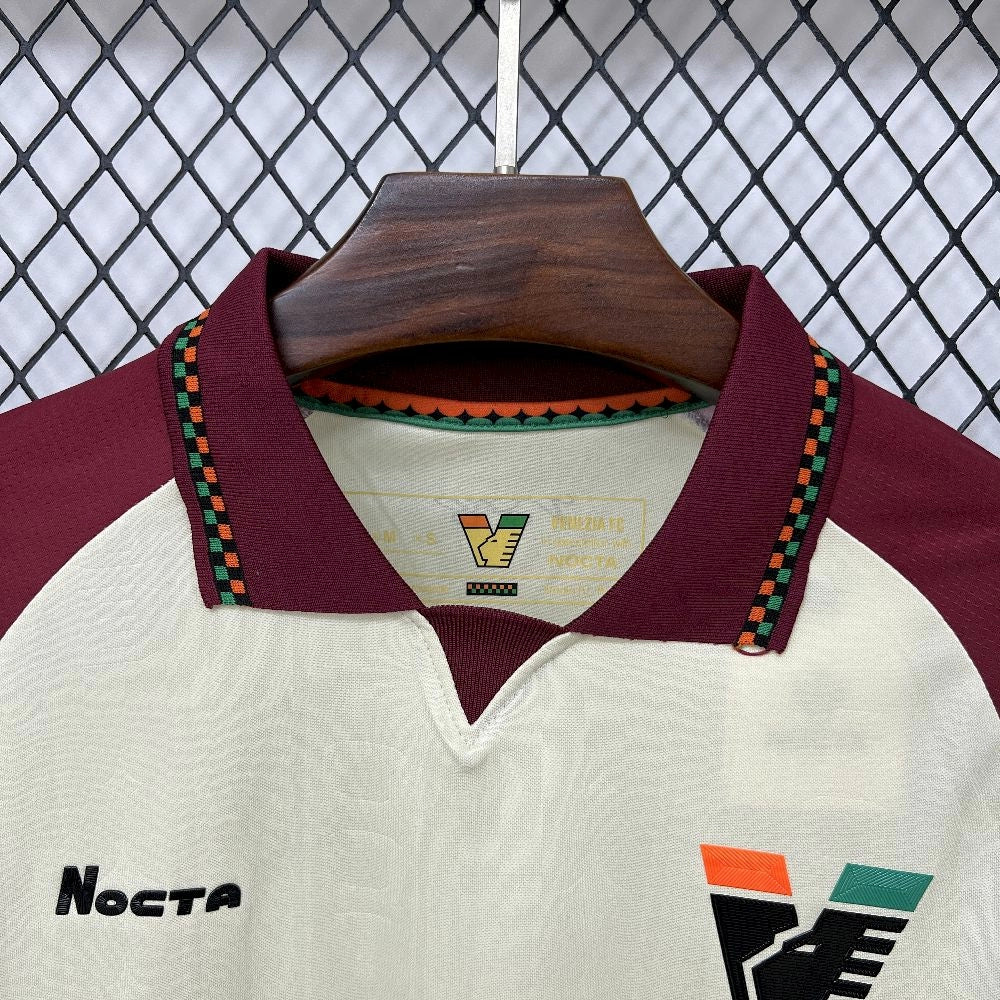 Camisola Manga Comprida Venezia FC 2025-26 Alternativa Creme Versão Adepto
