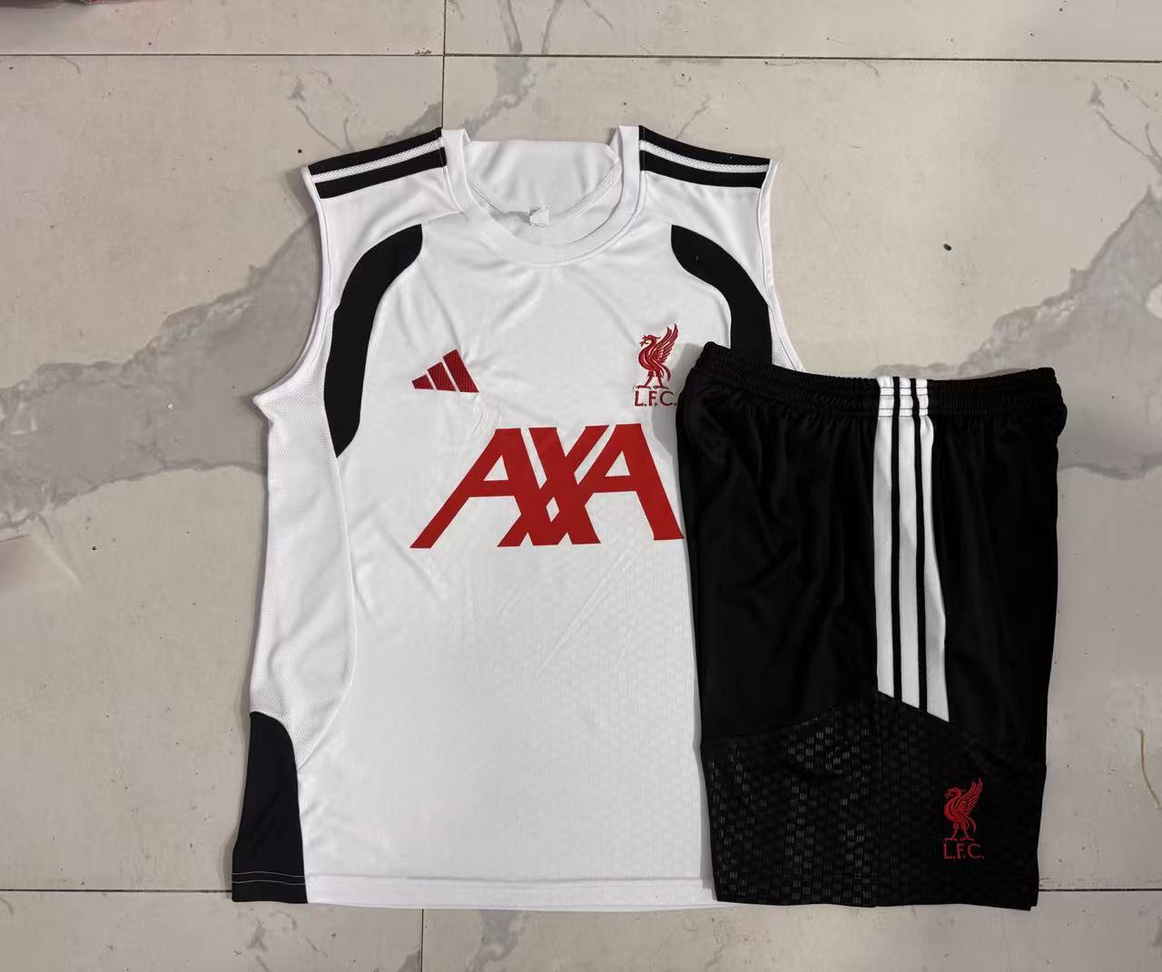 Kit Treino Manga Cava LIV 2026-27