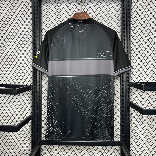 Camisola VfB Estugarda 2024-25 Alternativa Preta Versão Adepto