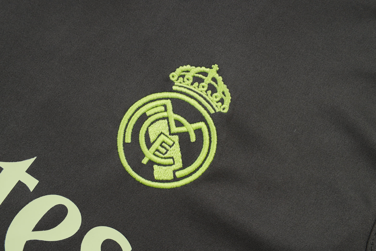 Kit Treino Manga Cava Real Madrid CF 2025-26
