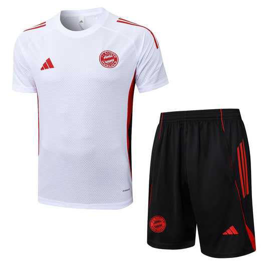 Kit Treino Camisola FC Bayern Munique 2025-26