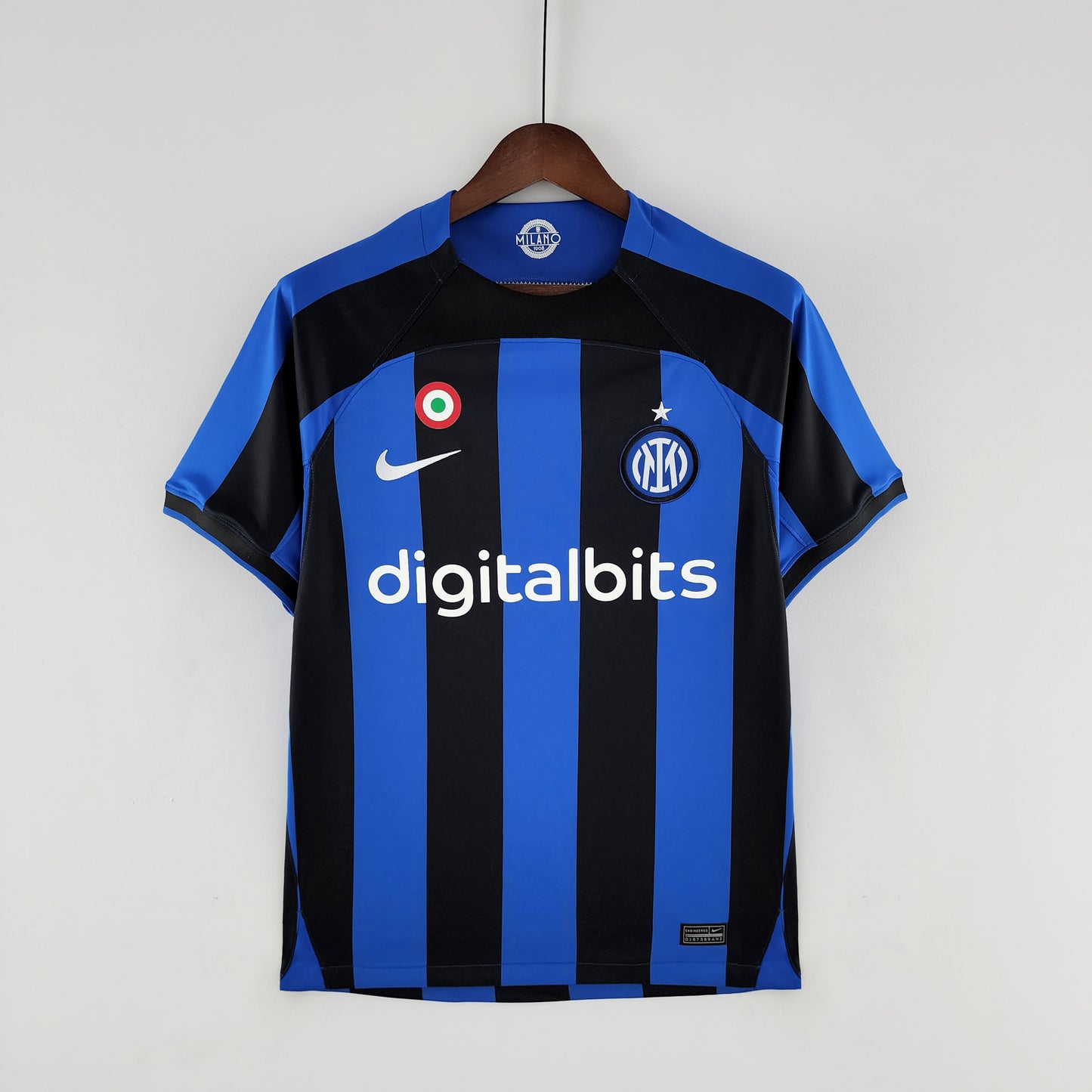 Camisola Inter Milão 2022-23 Principal