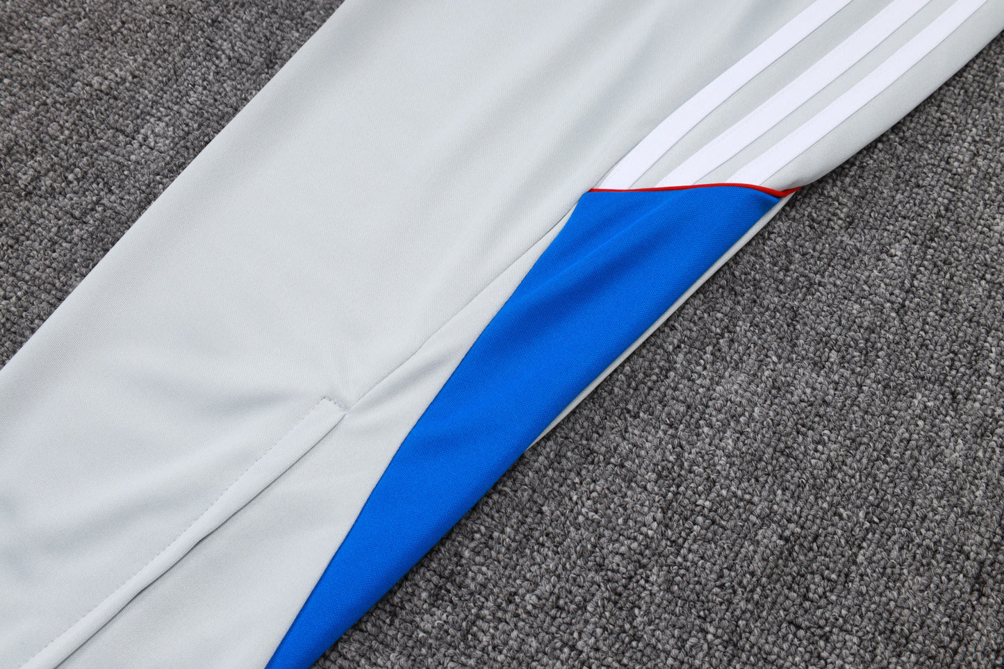 Fato de Treino FC Bayern Munique 2025-26 - Camisola com Fecho