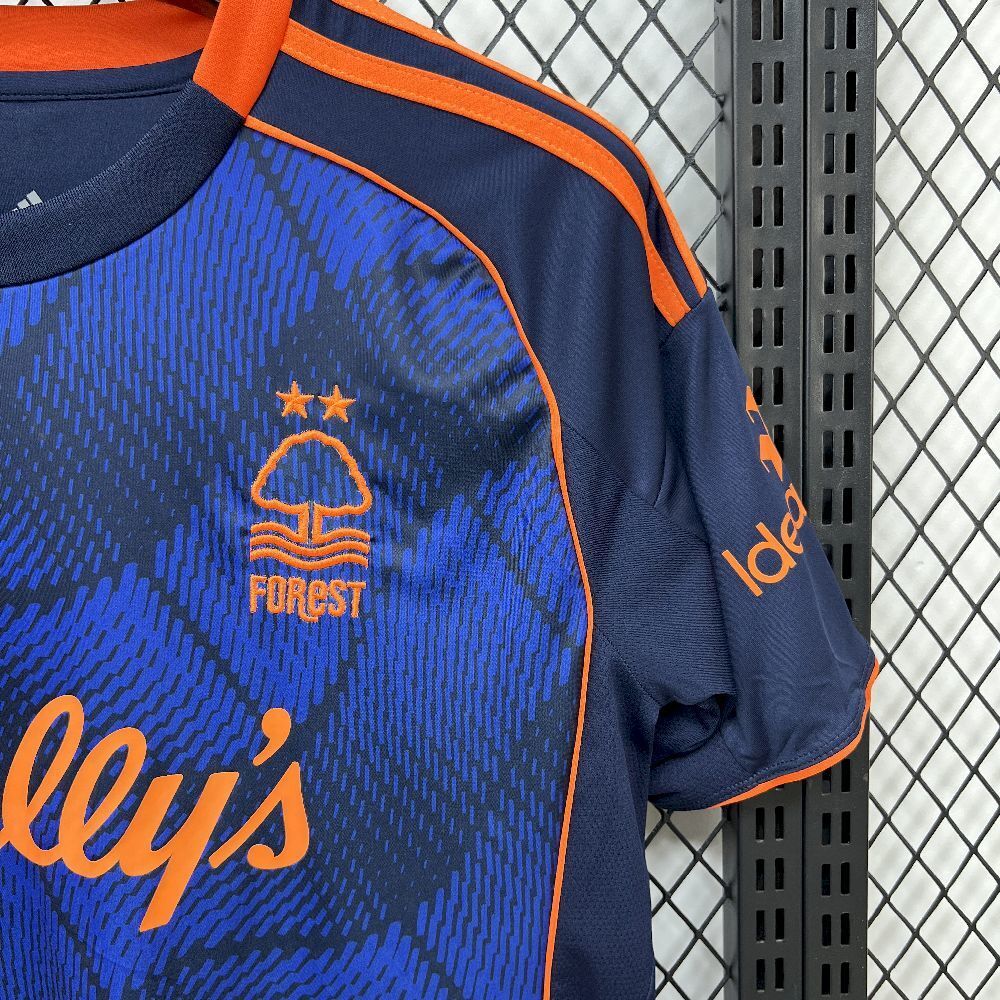 Camisola NOT-FOR 2025-26 Alternativa Azul Versão Adepto