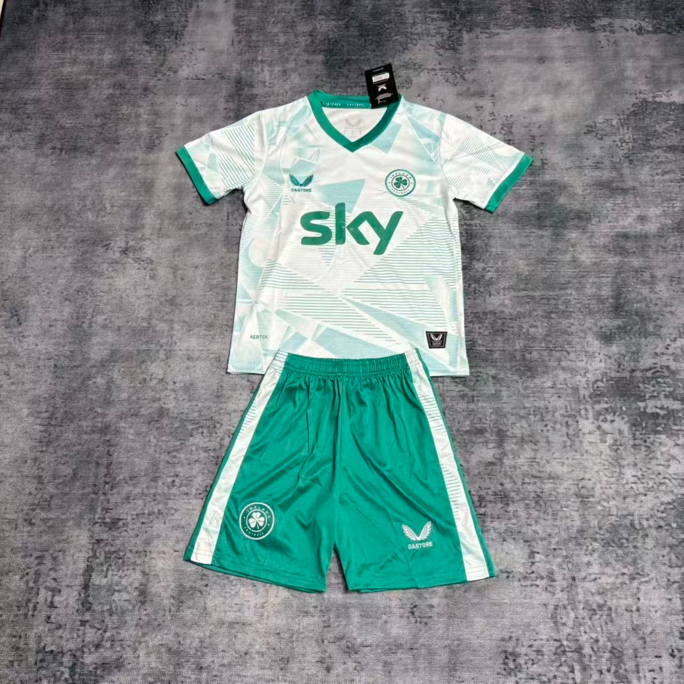 Kit Criança Irlanda 2025 Alternativo