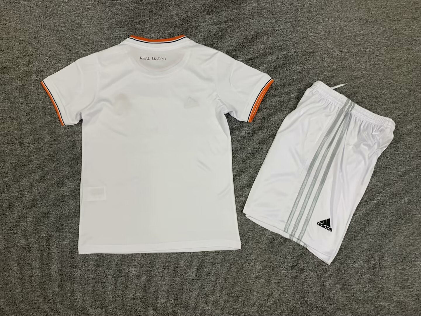 Kit Criança Real Madrid CF 2013-14 Principal