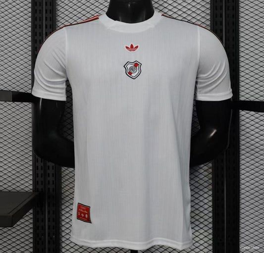 Camisola CA River Plate 2025-26 Icon Range Travel Versão Jogador